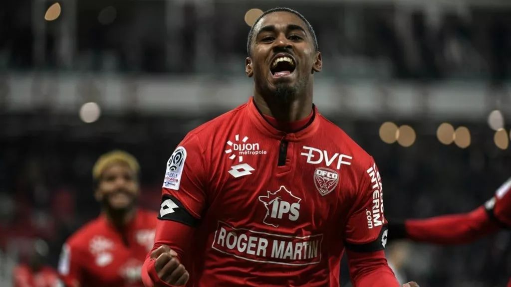 第戎客场战平对手,保级形势稍显乐观,表现亮眼 第戎客场战平对手,保级形势稍显乐观,表现亮眼