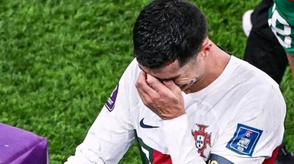 世界杯篮球赛决赛进行中,输家将离开赛场,掌声雷动 世界杯篮球赛决赛进行中,输家将离开赛场,掌声雷动