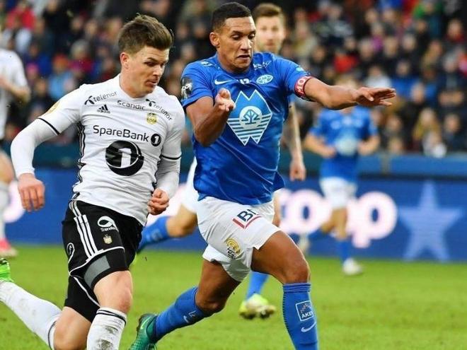 乌迪内斯表现出色，成为黑马队伍，战绩斐然的简单介绍