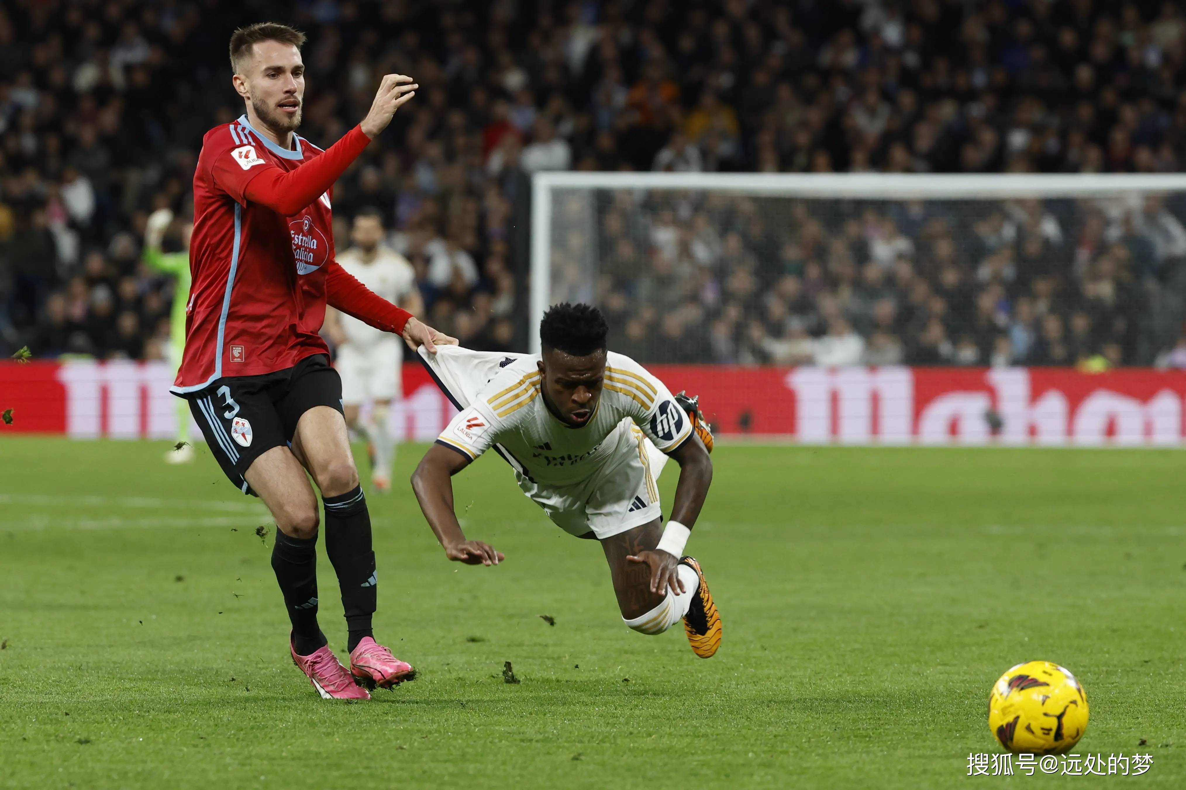 关于塞尔塔主场大胜瓦伦西亚,保级形势乐观,掌声雷动的信息 关于塞尔塔主场大胜瓦伦西亚,保级形势乐观,掌声雷动的信息