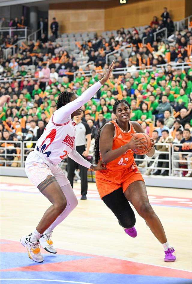 关于内蒙古女篮势如破竹，收获半决赛资格，引发热议的信息