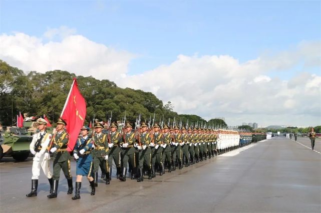 罗马尼亚队乘风破浪，轻取胜利，全场震撼的简单介绍
