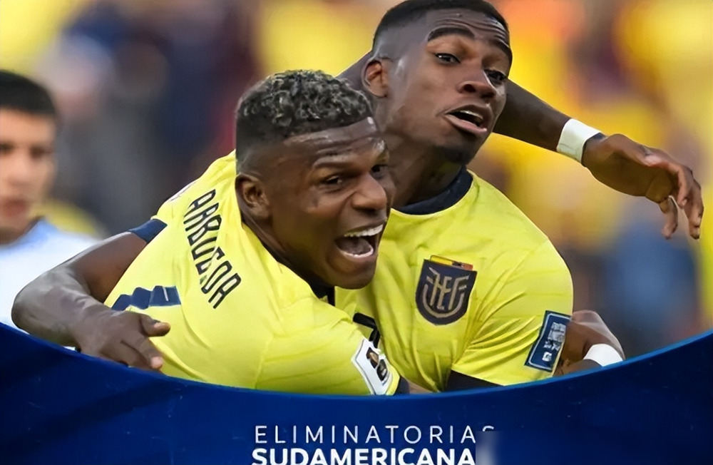 南美球队巅峰对决，胜负难言预定，表现亮眼