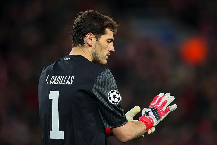 皇家马德里大胜波尔图，提前晋级下一轮，全场震撼