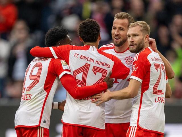 包含沃尔夫斯堡不容有失，主场对拜仁慕尼黑，全场震撼的词条