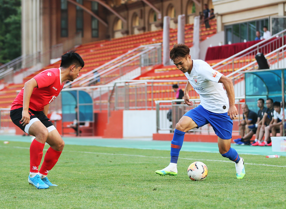 雄狮队全华班首发阵容出征打破人神冠，战绩斐然