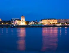 杜塞尔多夫球队脚步如虹劲往直前，稳步上升