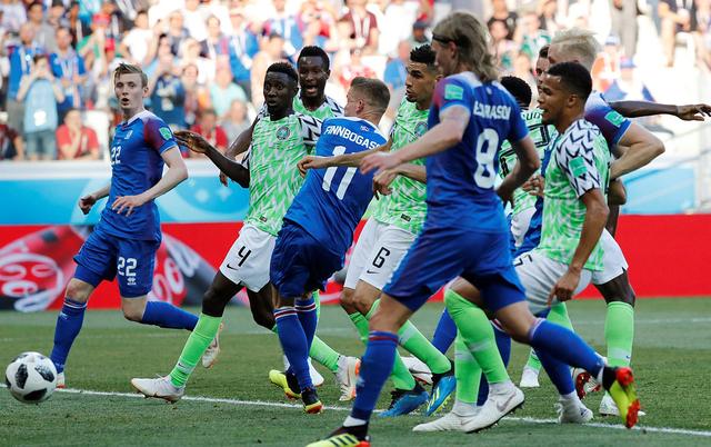 意大利力克摩尔多瓦，保持不败纪录，振奋人心