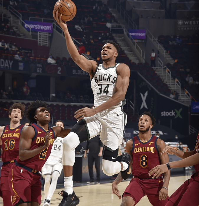 关于乌克兰选手夺得举重比赛冠军，实力超群，势不可挡的信息