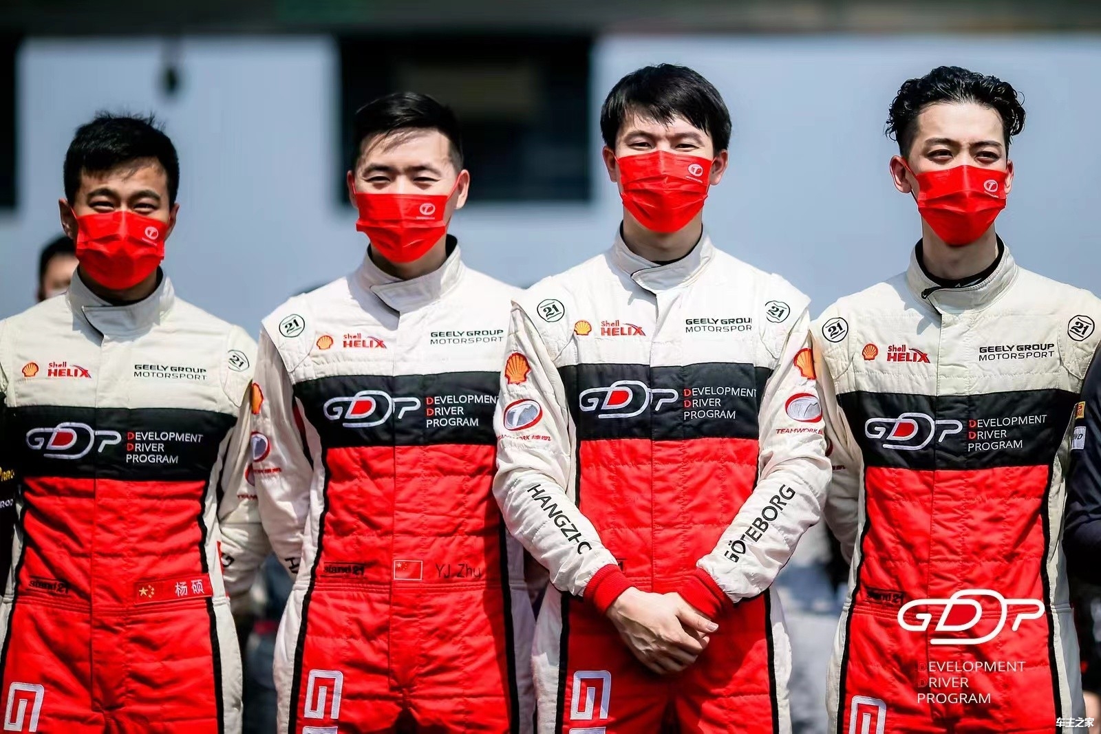 列斯主场告捷，夺冠趋势明显，战绩斐然