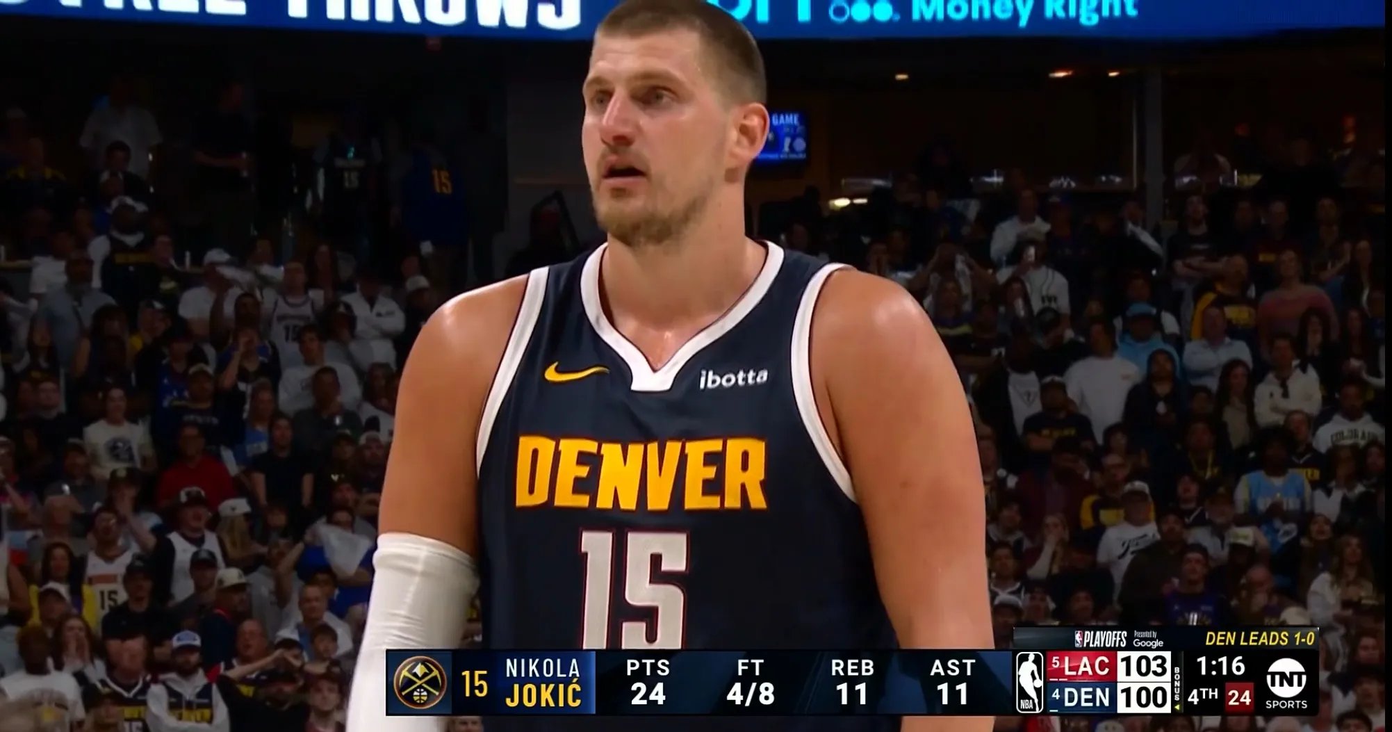 掘金队投手约基奇被指未能胜任队长,气势如虹 掘金队投手约基奇被指未能胜任队长,气势如虹