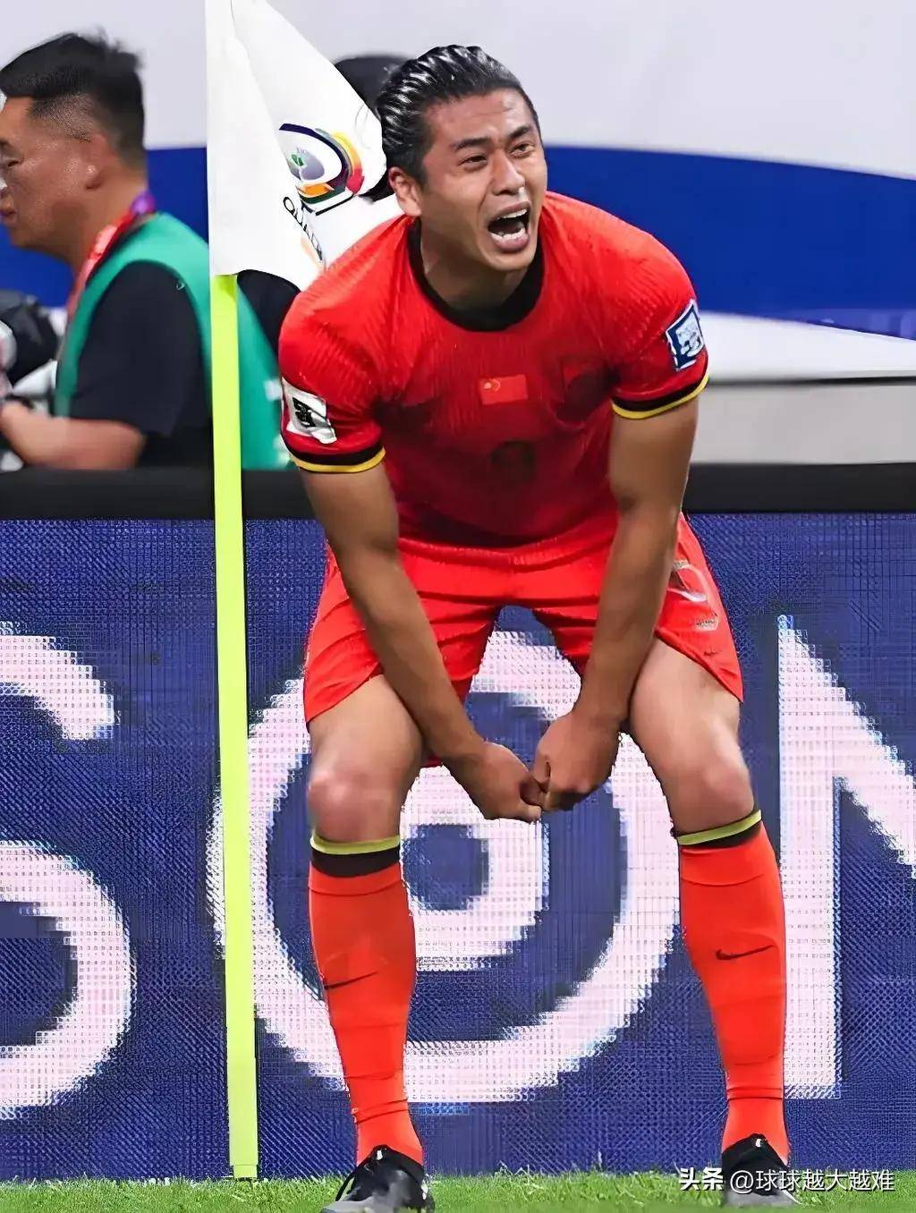 关于改善足球场馆设施以提升球员表现，战绩斐然的信息