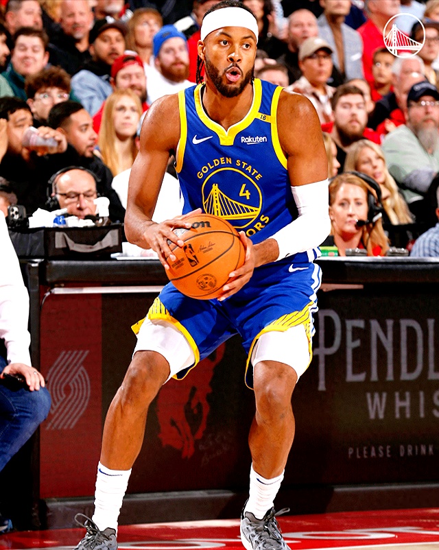 勇士队场均次助攻，三连胜大力士队，全场震撼