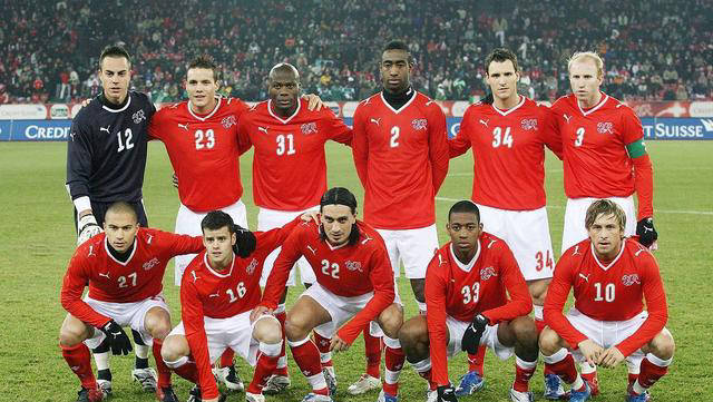 瑞士队团结互助，欧洲杯战线愈发坚固，稳步上升的简单介绍