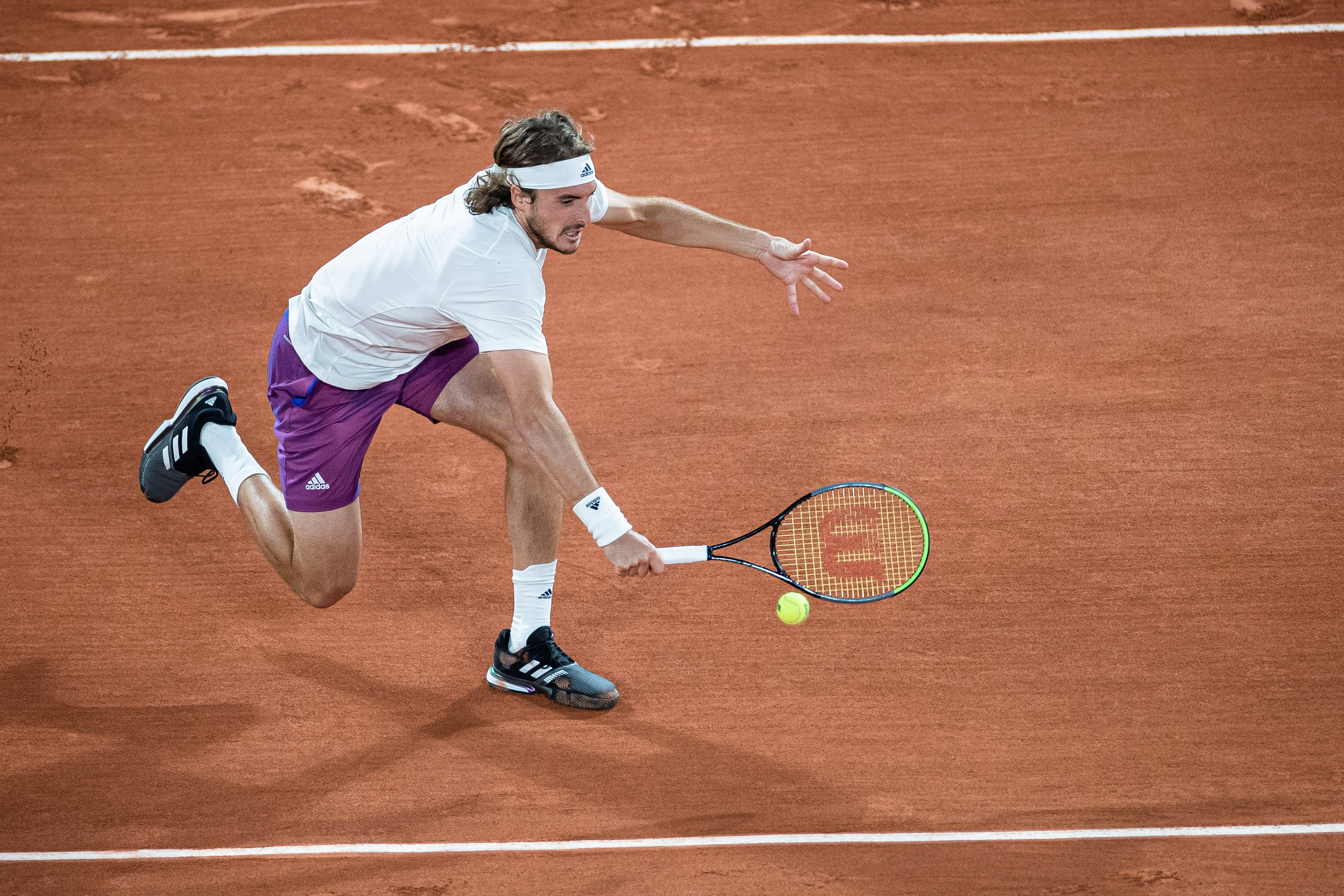 德国网球队鏖战法国网球队,西西帕斯绝境逆转 德国网球队鏖战法国网球队,西西帕斯绝境逆转