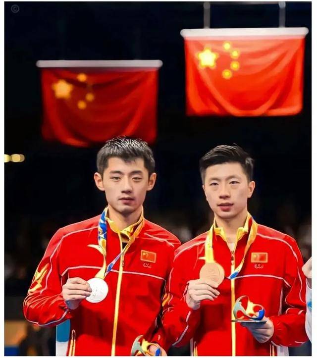 法国队完胜奥地利队，张继科惊艳四座